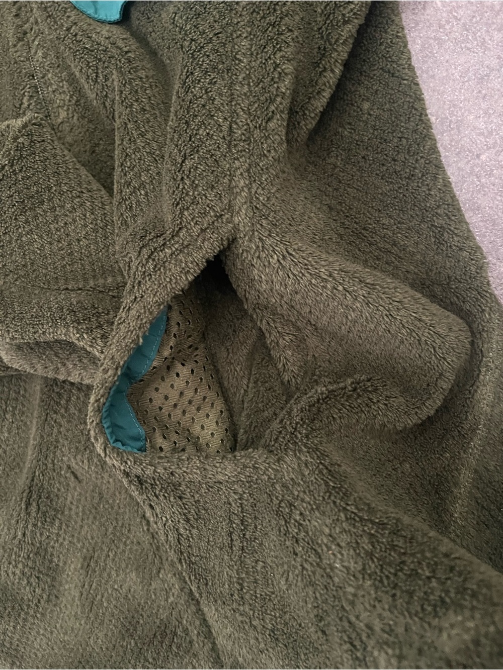 Patagonia® Women’s Full-Zip Re-Tool
Jacket. Fatigue Green. Size S. EUC - Picture 8 of 15
